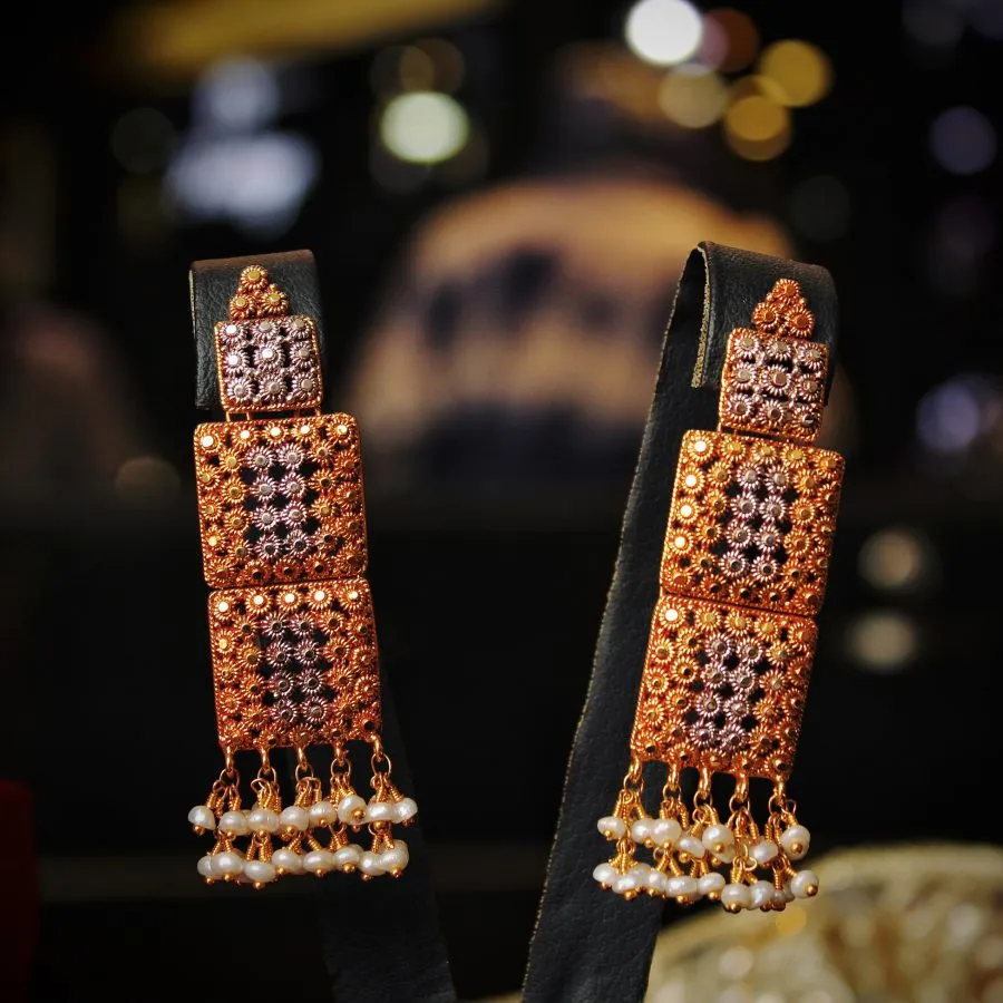 Chokar & Dholna Set with Pearls