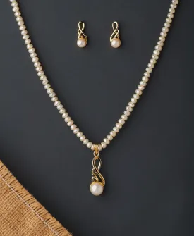 Classy Real Pearl Necklace Set